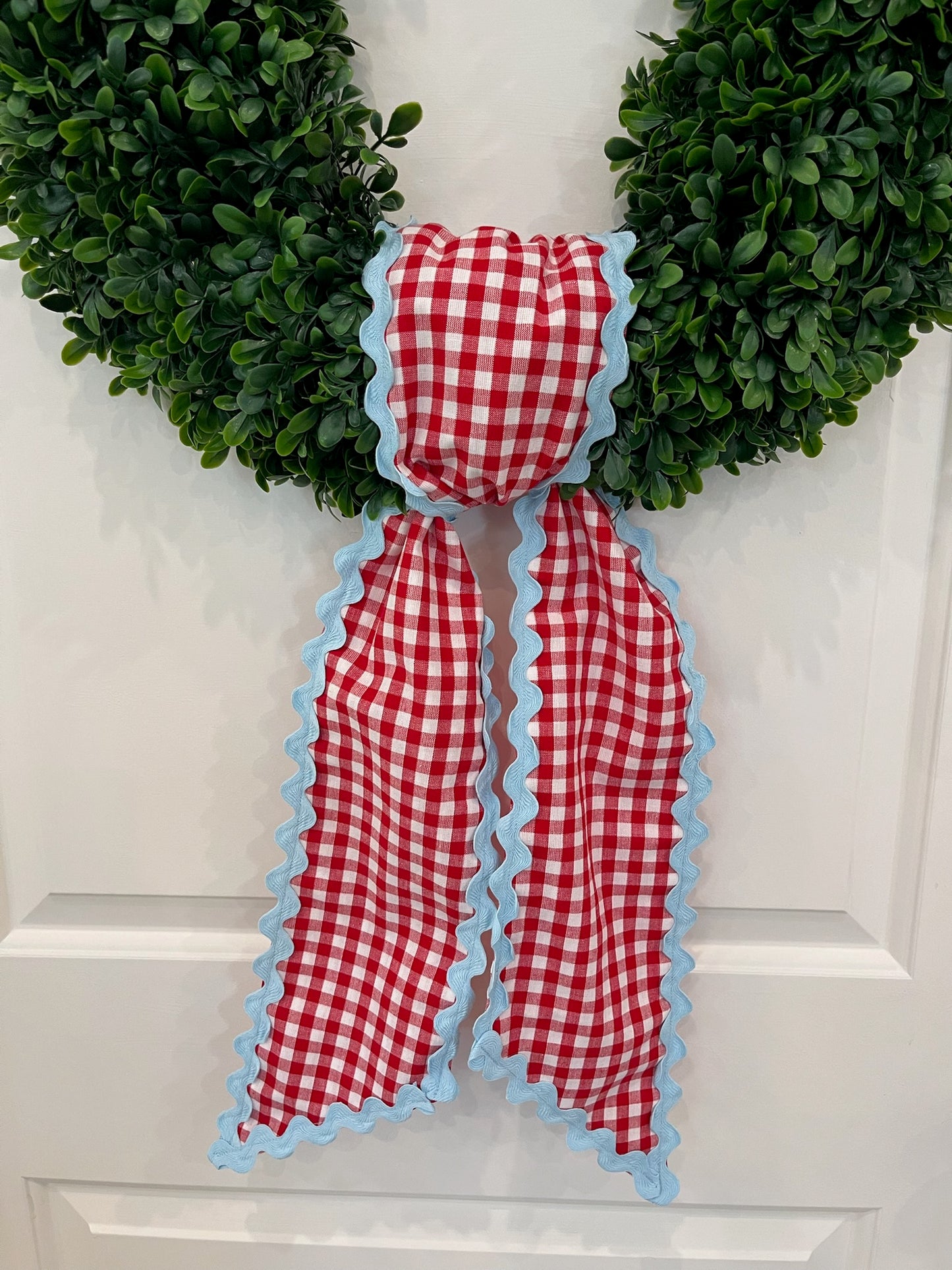 Gingham Wreath Sashes