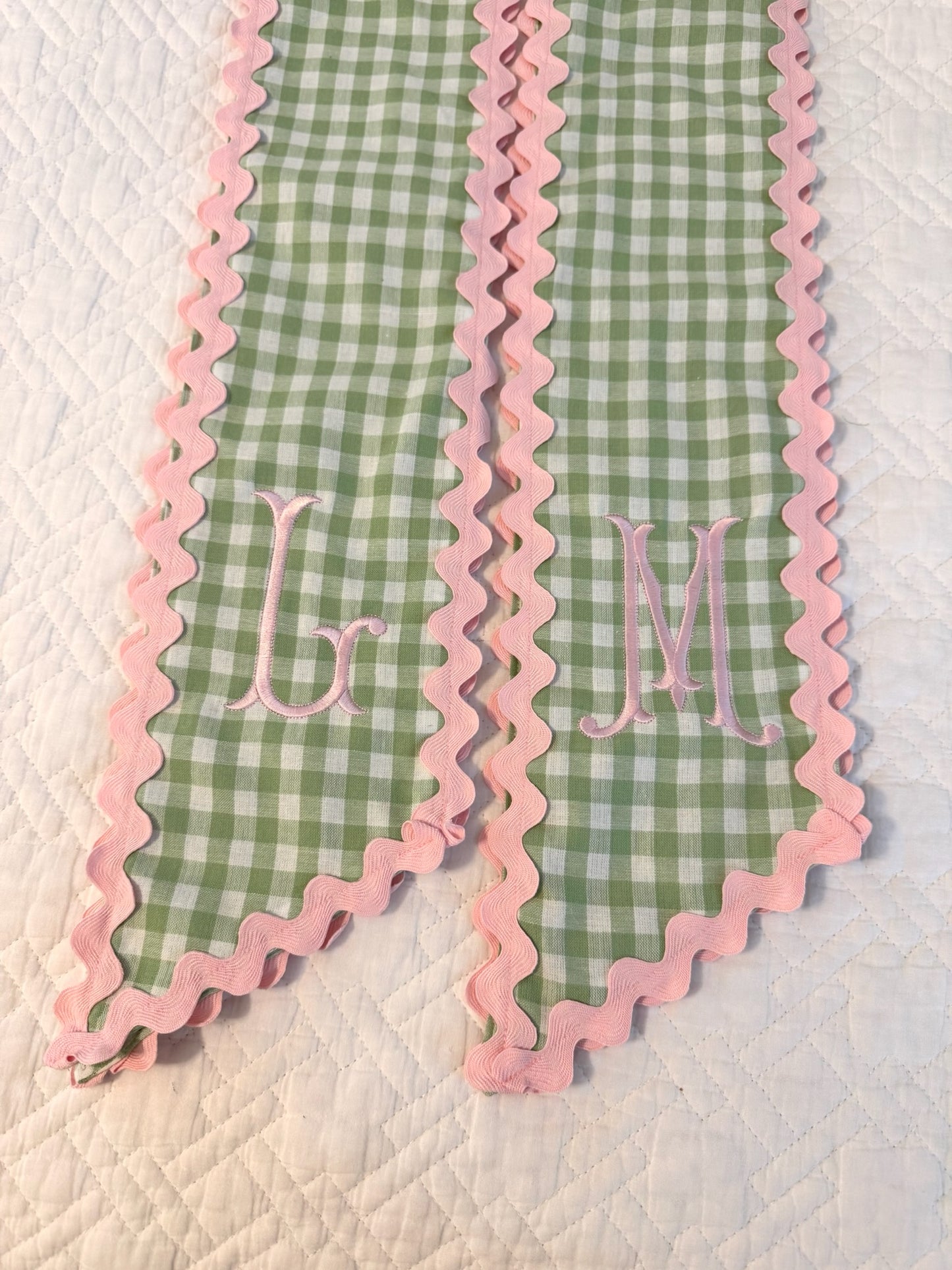 Gingham Wreath Sashes