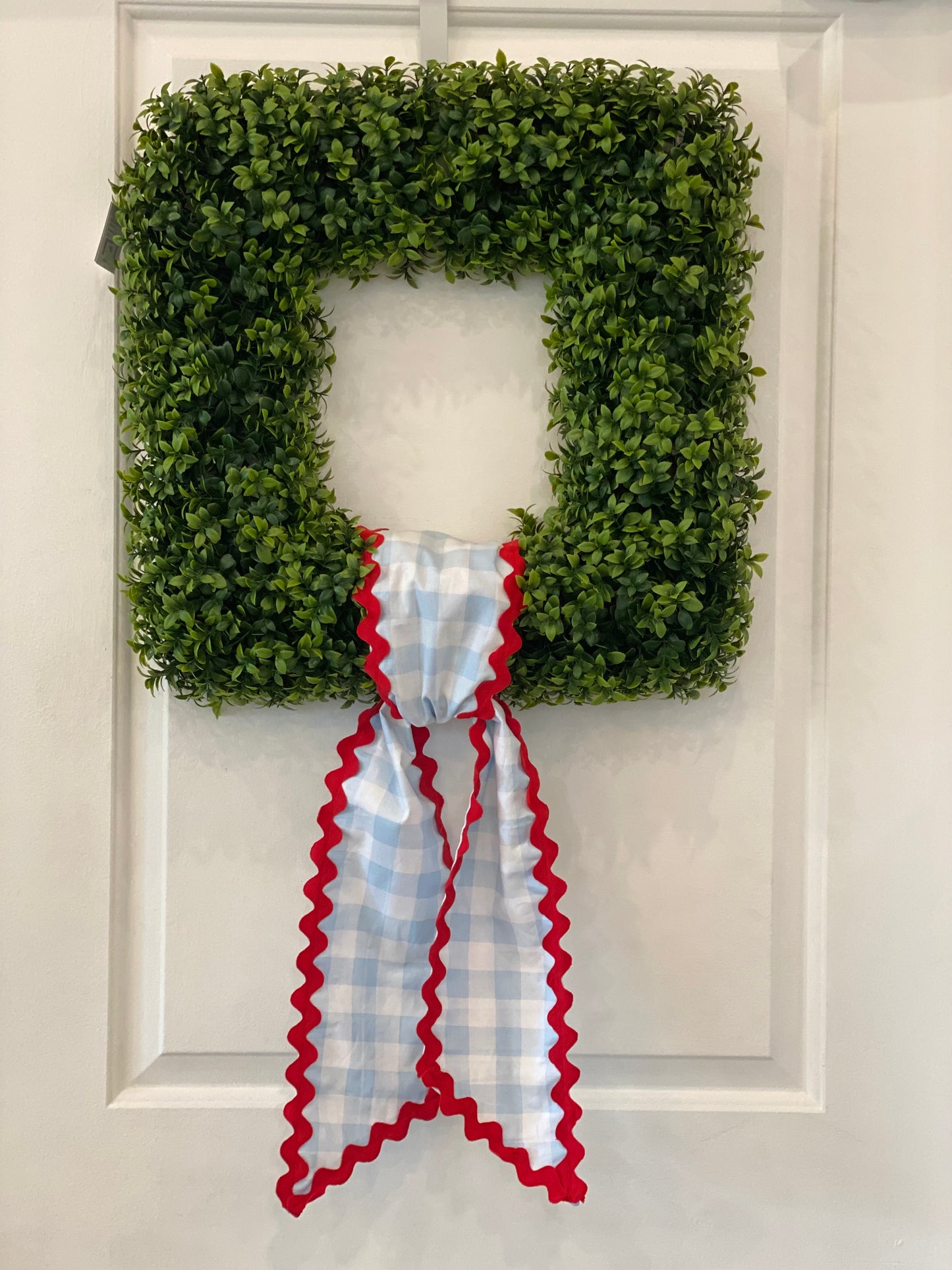 Buffalo Check Wreath Sashes