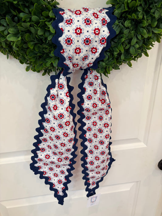 Geometric Sash with Navy Ricrac