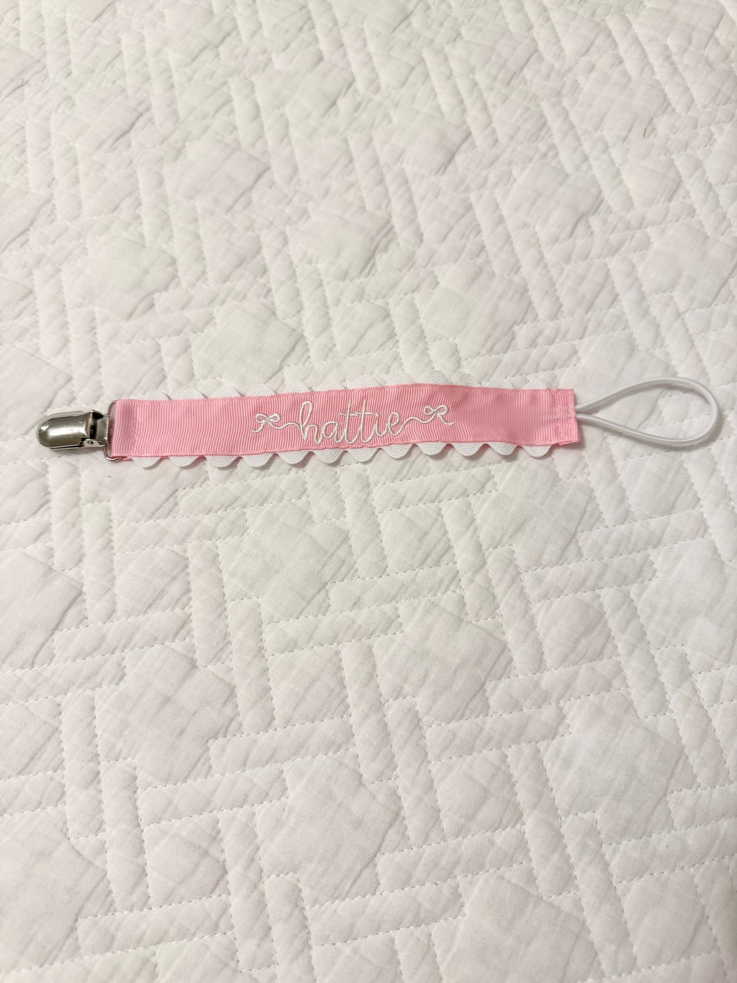 Paci Clip