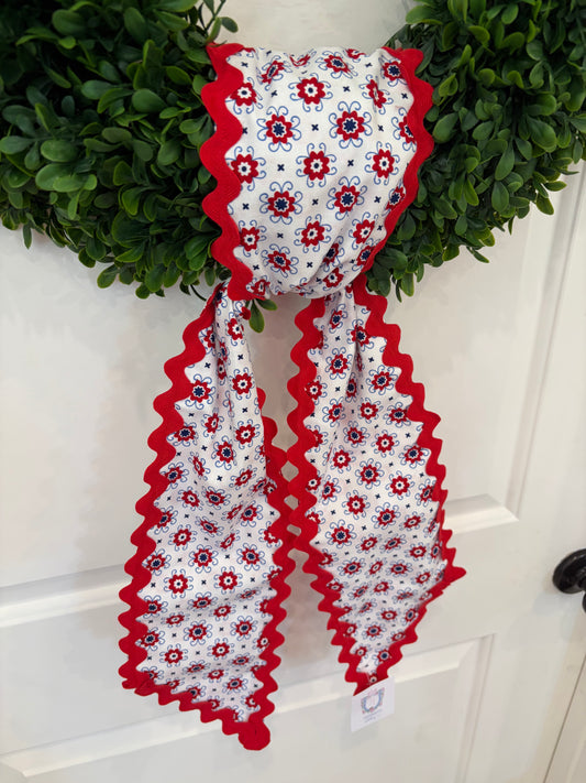 Geometric Sash with Red RicRac